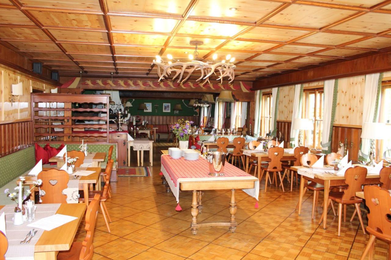 Apartment Schlosswirt & *