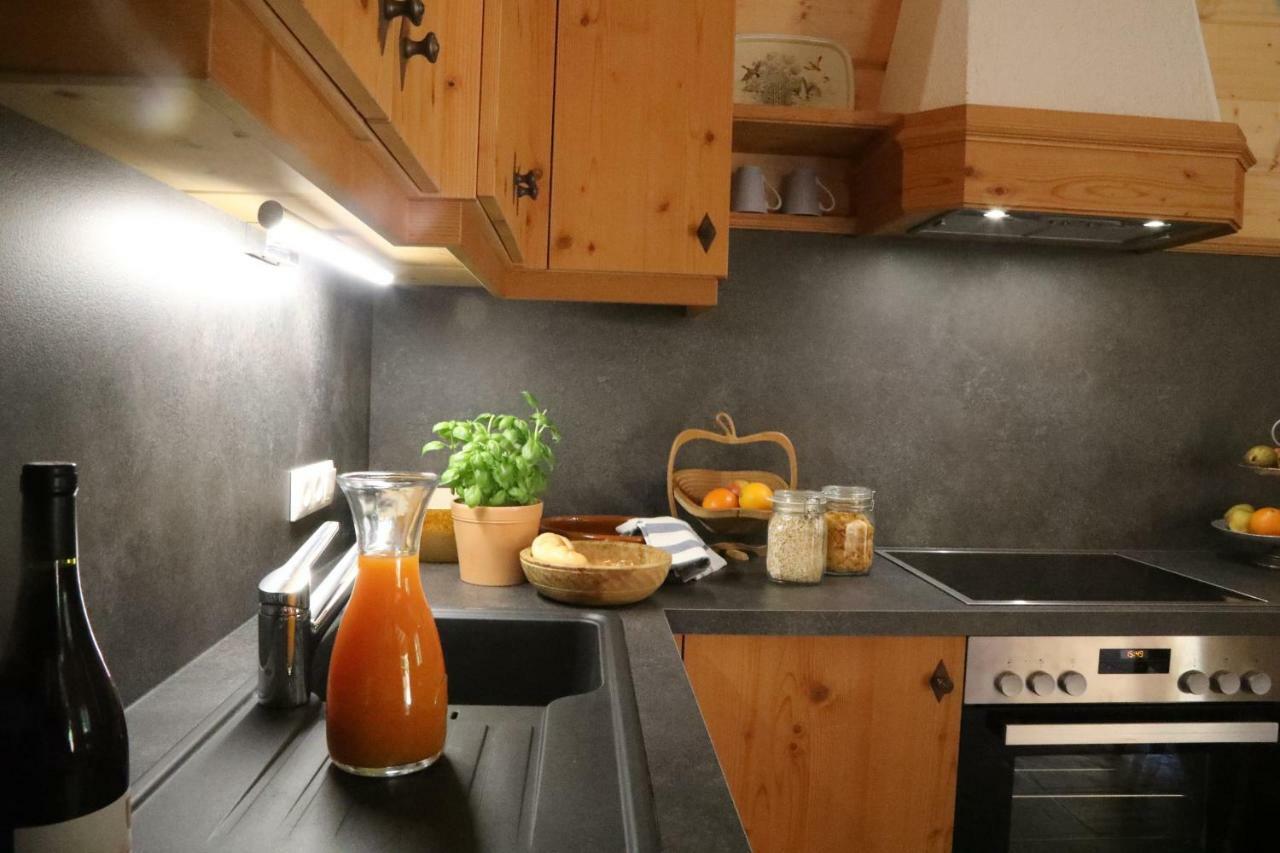 Apartment Schlosswirt &